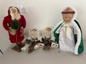 lot 777 image: Vintage Christmas Decor Set with Santa and Kewpie Holiday Figures