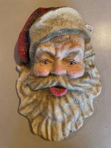 lot 827 image: Large Santa Claus Wall Hanging Decoration with Glitter Finish