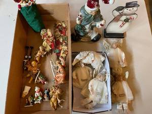 lot 831 image: Assorted Christmas Figurines and Ornaments Collection