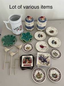 lot 878 image: Lot of Decorative Porcelain Items Including Plates and Canisters