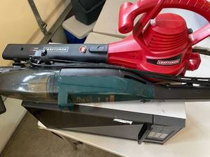 lot 896 image: TAKE WHAT YOU WANT Bundle Hoover Quik-Broom Tempo, Craftsman Leaf Blower, and Microwave