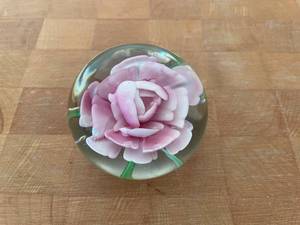 lot 208D image: Artisan Glass Paperweight with Pink Rose Design