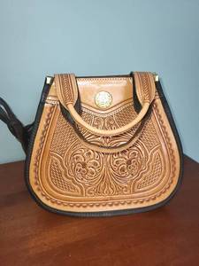 lot 413 image: Sibyls Collection Handcrafted Leather Handbag with Intricate Embossing