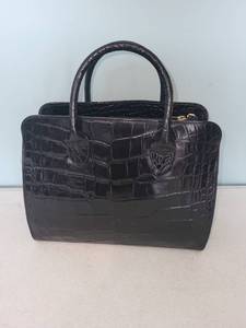 lot 425 image: Le Gina Black Crocodile Pattern Handbag