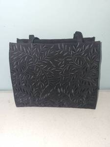 lot 430 image: Hillard & Hanson Black Fabric Handbag with Leaf Embroidery