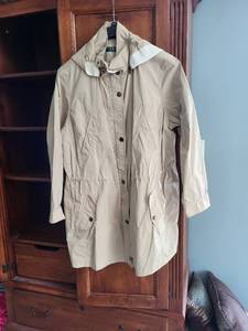 lot 489 image: Assorted Womens Outerwear - Ralph Lauren, INC, Frontier Classics