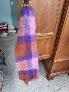 lot 517 image: Set of 3 Scarves in Various Patterns