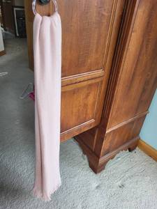 lot 518 image: Assorted Set of 3 Scarves - Pink Cashmere, Teal and Beige Patterns