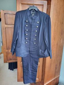 lot 568 image: Assorted Womens Plus Size Clothing - Suits