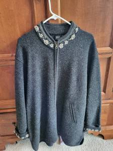lot 585 image: Set of 3 Wool Blend Cardigans - Nordic, Ralph Lauren, and Scenic Winter Design