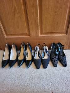 lot 642 image: Lot of 4 Pairs of Womens Designer High Heels - Coach, Nina, and More
