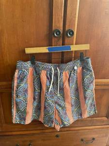 lot 590F image: Polo by Ralph Lauren Mens XXL Swim Trunks in Paisley and Stripes