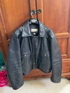 lot 623A image: Taylors Leatherwear Genuine Leather Jacket Size 54