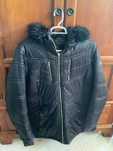 lot 627C image: Michael Kors 3X Black Puffer Jacket with Faux Fur Trim