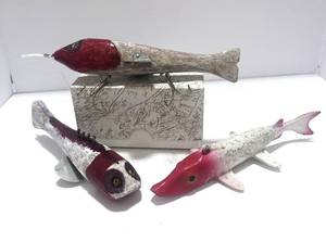 lot 18 image: Two Vintage Fishing Decoys and One Wooden Lure