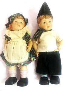 lot 41 image: Vintage Goebel Hansel and Gretel Bisque Jointed Dolls