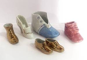 lot 42 image: Lot of Porcelain Shoes