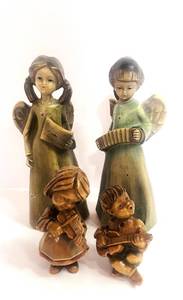 lot 79 image: Two 1970s Angle Figurines and Two Carved Children