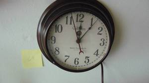 lot 64 image: Vintage Telechron Electric Clock. Works