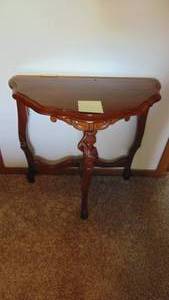 lot 67 image: Walnut 12 Moon Table with Lady Figure on the Front Leg. 24x24x12