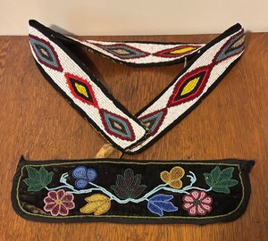 lot 96 image: Vintage Native American Beadwork Sash Belt and Pouch