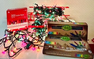 lot 115 image: Colorful Christmas  Holiday String Lights