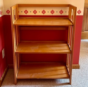 lot 107 image: Mission Style Folding Bookshelf