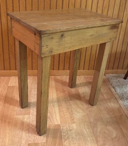 lot 226 image: Primitive Style Wooden Accent Table