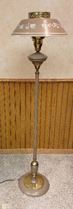 lot 233 image: Vintage Toleware Floor Lamp