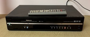 lot 240 image: Toshiba DVD  VHS Tape Player Model D-VR650KU