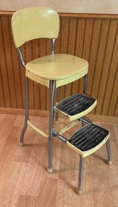 lot 283 image: Vintage Step Stool