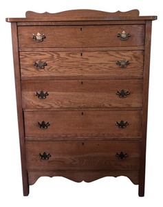 lot 14 image: Antique Oak Tallboy Dresser with 5 Drawers