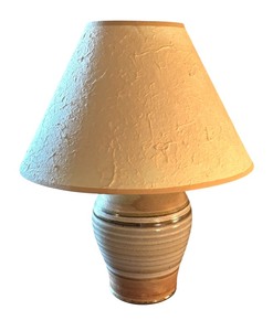 lot 336 image: Vintage Pottery Table Lamp