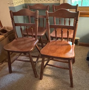 lot 49 image: Set of 4 Vintage Wooden Dining Chairs