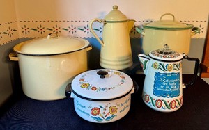 lot 208 image: Vintage Swedish Enamelware Collection with Stock Pot and Coffee Pots