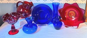 lot 209 image: Vintage Glassware Collection with Fenton Compote and Anchor Hocking Pitcher