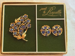 lot 367 image: Jewels by Rapallo Floral Brooch and Clip Earrings Set