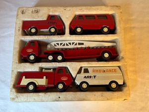 lot 268 image: Lot of 6 Vintage Tonka Army Vehicles