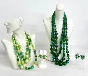 lot 29J image: Set of Vintage Green Beaded Necklaces and Clip-On Earrings