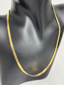 lot 6J image: 14K Yellow Gold Herringbone Necklace
