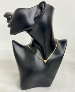 lot 8J image: 14k Gold Floral Pendant Necklace