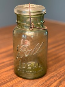 lot 21C image: Vintage Ball Ideal Mason Jar with Wire Bail - 9