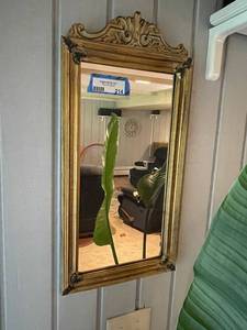 lot 214 image: Vintage Ornate Gold Wall Mirror