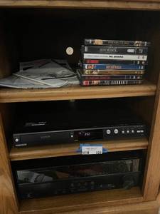 lot 220 image: Yamaha Natural Sound AV Receiver RX-V377 and Magnavox HDD DVD Player with 8 DVDs