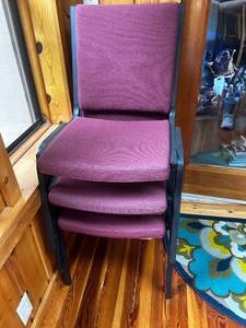 lot 21 image: Set of 3 Stacking Conference Chairs with Burgundy Upholstery