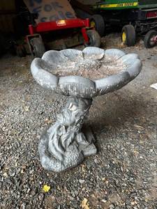 lot 37 image: Vintage Concrete Bird Bath with Floral Design