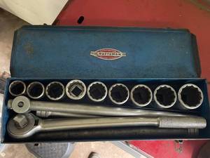 lot 123 image: Vintage Craftsman Socket Wrench Set with Box