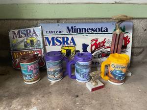 lot 149 image: Vintage MSRA Collectibles Plaques, Trophies, and Mugs