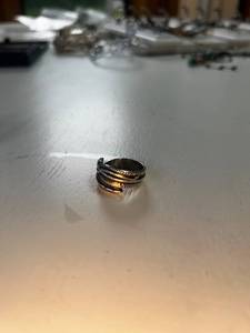 lot 186 image: Sterling Silver Wrapped Artisan Ring