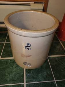 lot 261 image: Vintage Red Wing 2 Gallon Stoneware Crock